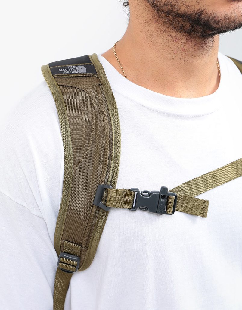 0012_001110346_2_804x-progressive