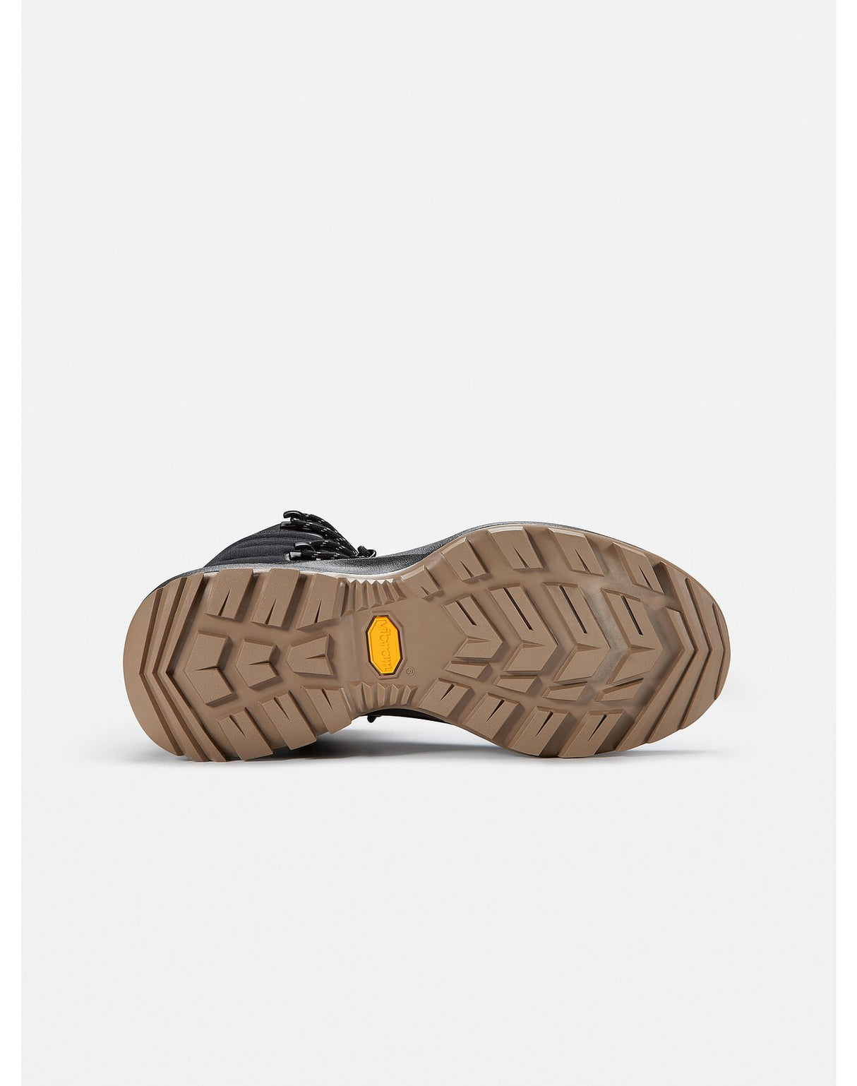 Aerios-AR-Mid-GTX-W-4