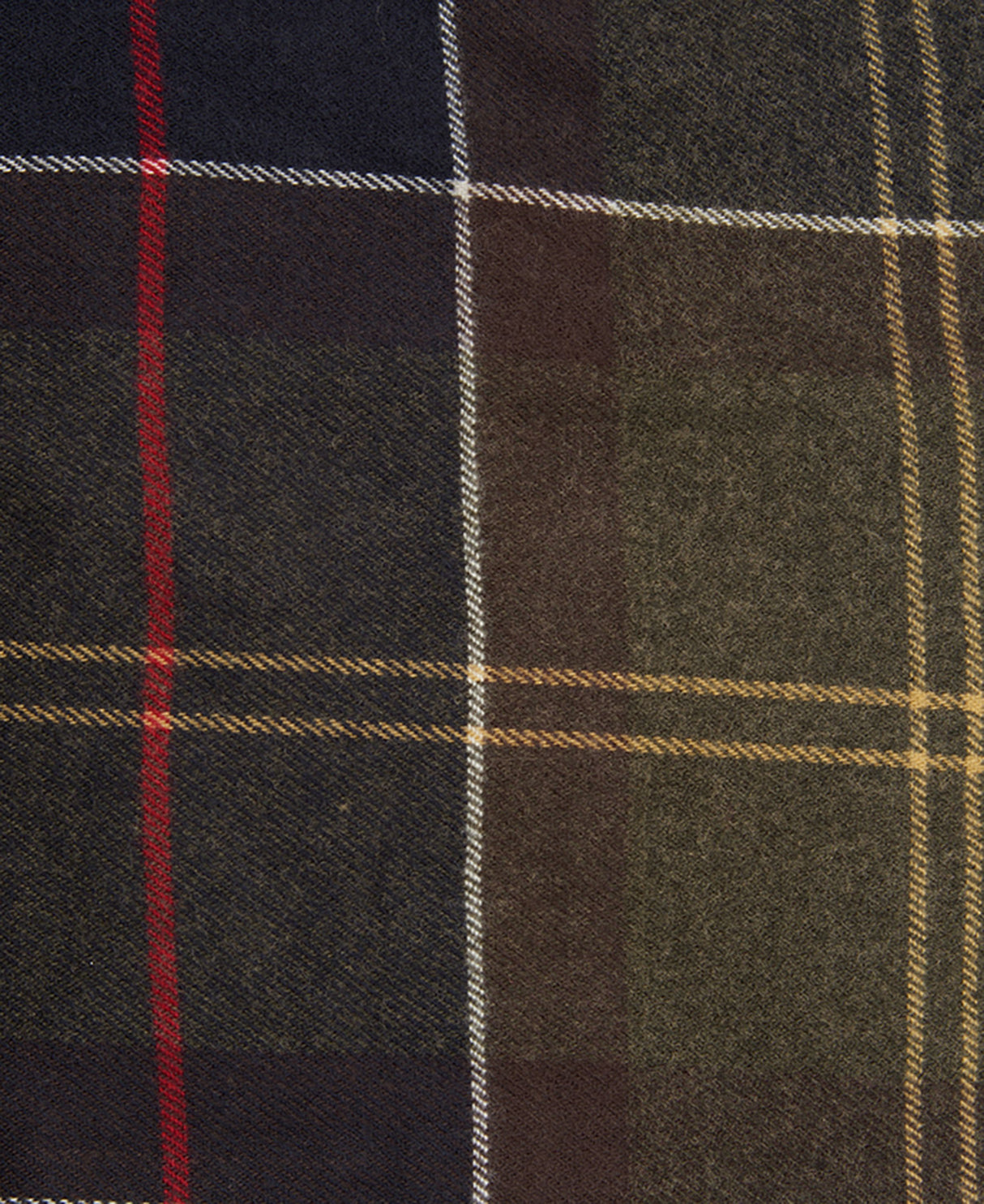 Barbour-Hailes-Tartan-Wrap-2