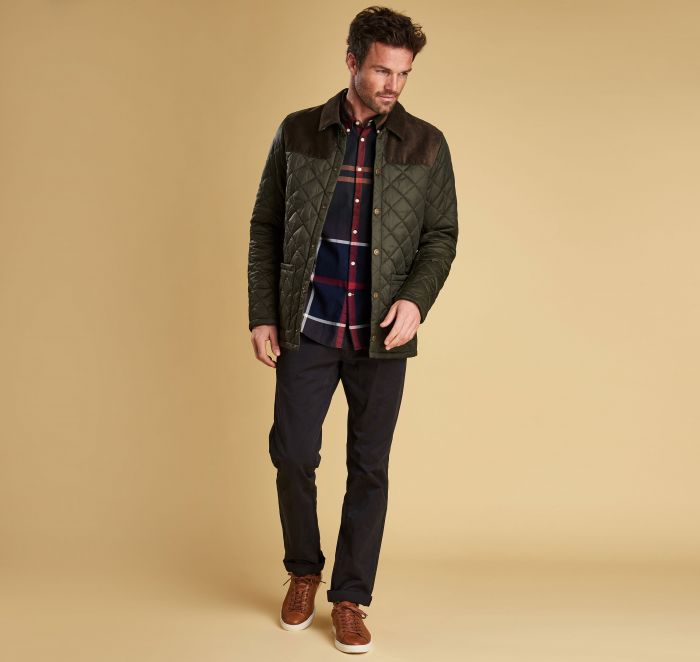 MQU1010SG71_aw18_getthelook_model