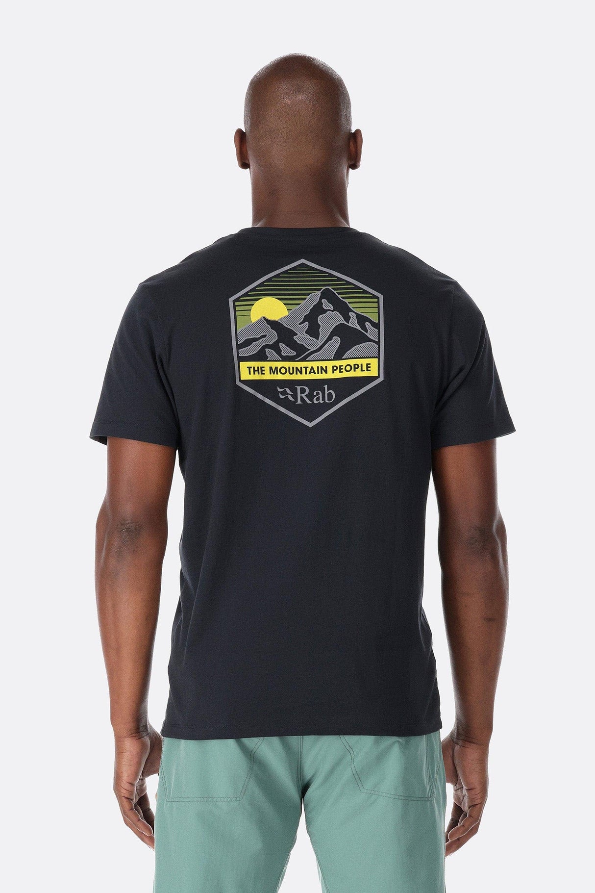 Stance-Mountian-Beluga