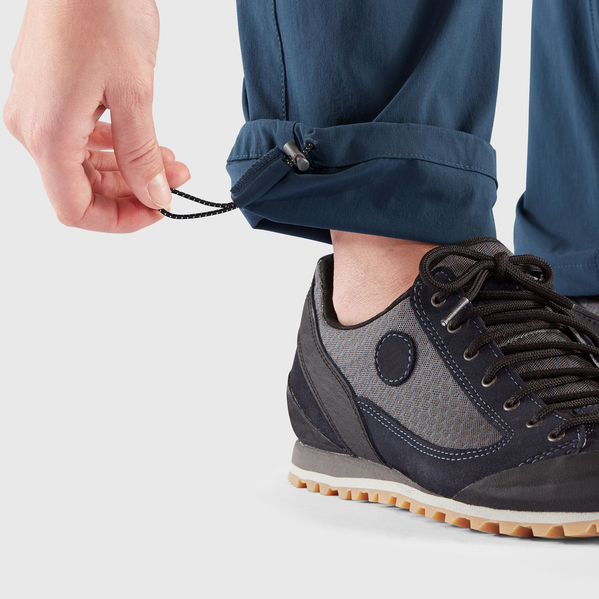 high_coast_lite_trousers_w_89430-560_g_detail_fjr