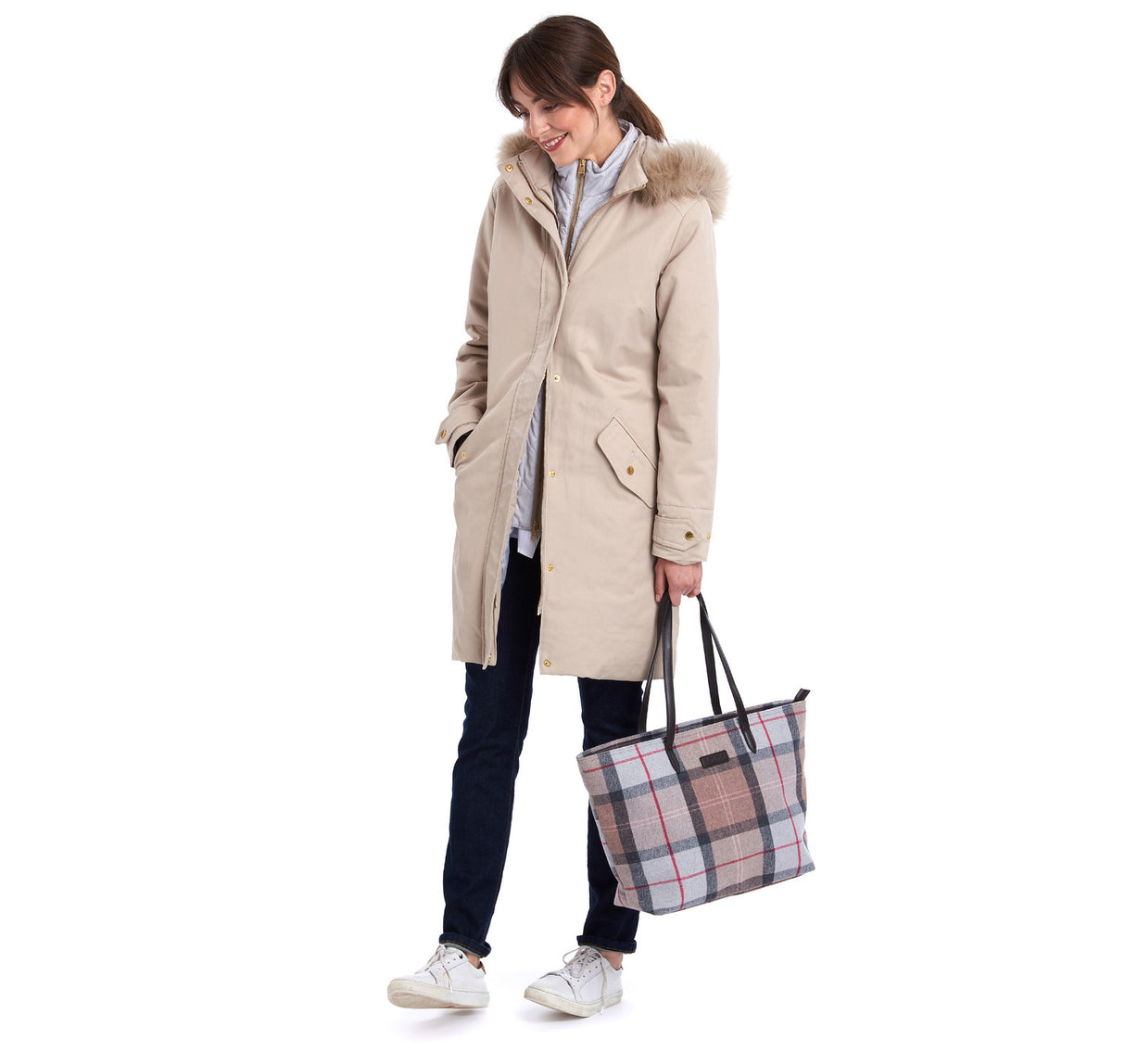 lwb0569st11_03getthelook_model