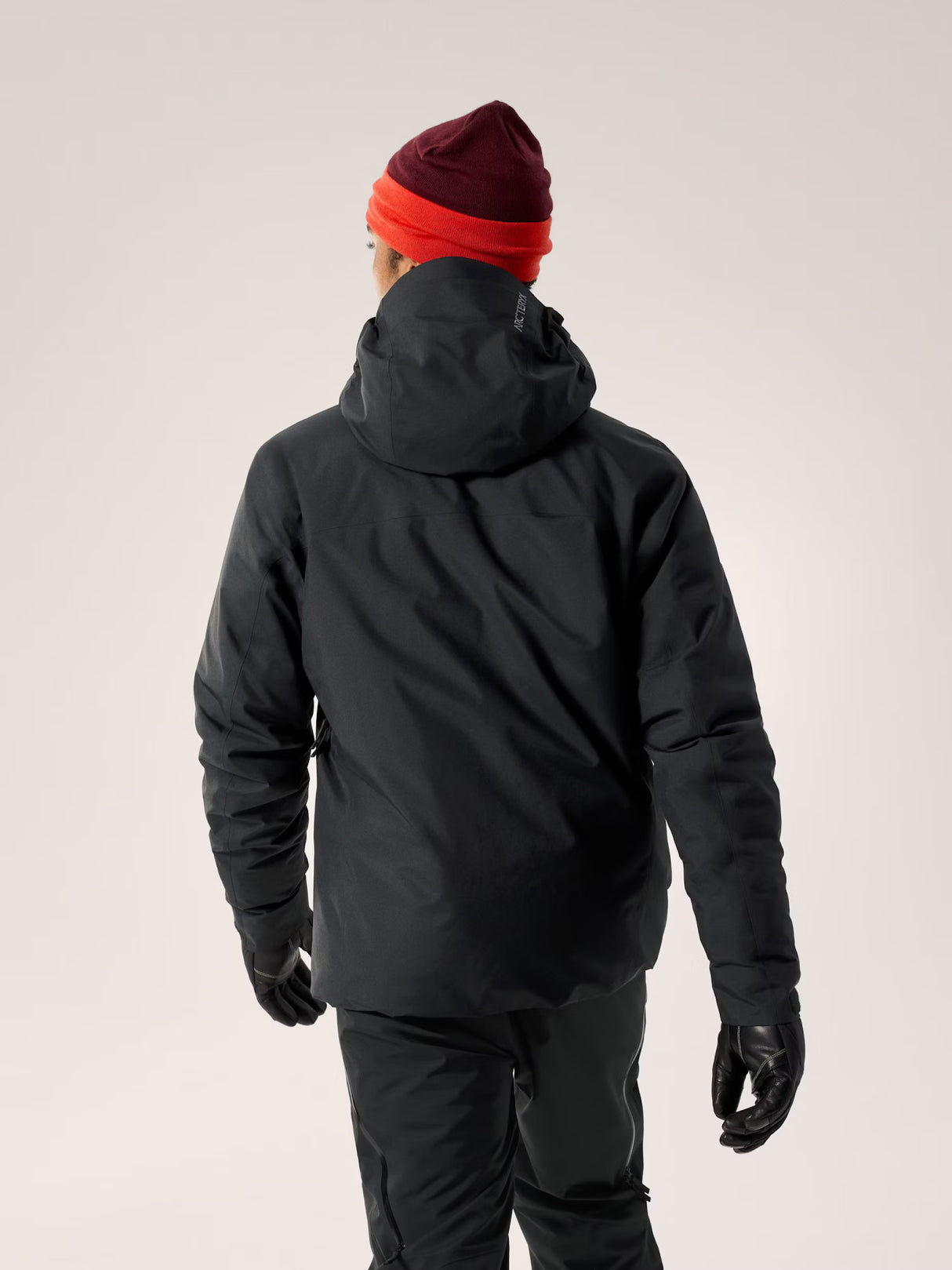 Macai Down Jacket