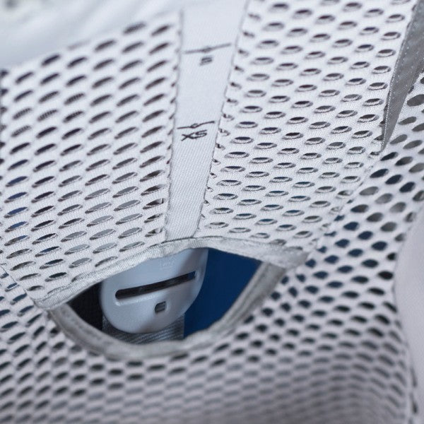 poco_antigravity_3d_suspended_mesh_backpanel_and_hipbelt_1