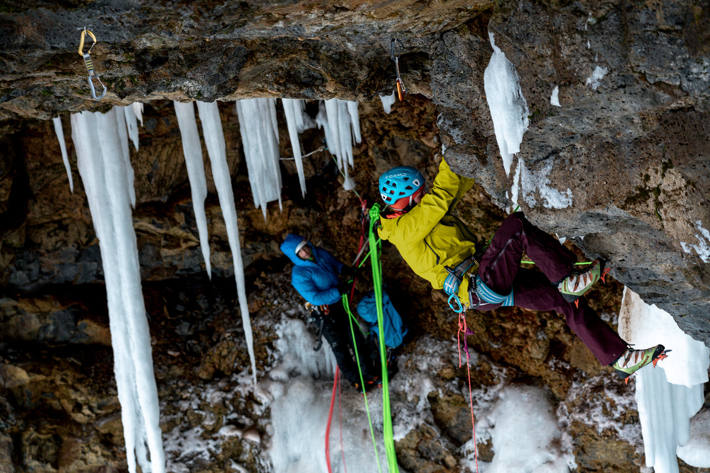 Schneider Outdoor contact