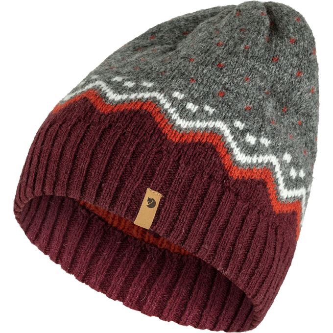 vik-knit-hat-dark-garnet