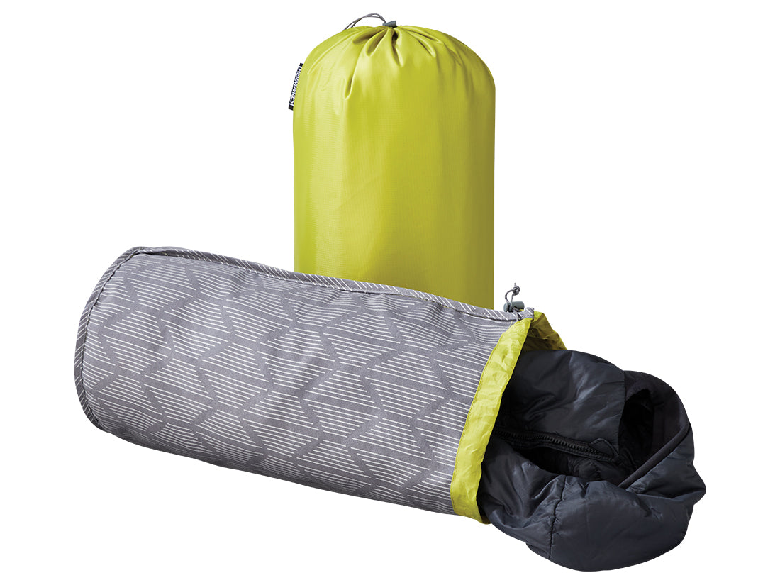 10900_tr_stuffsack_pillow_group