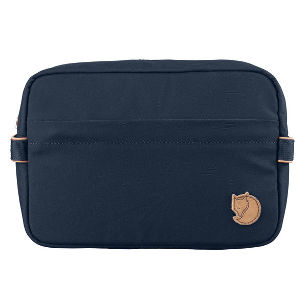 7323450297596_FW18_a_travel_toiletry_bag_21de