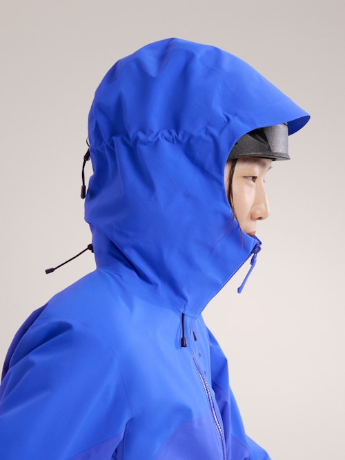 Beta AR Stormhood W