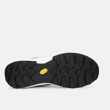 Curbstone