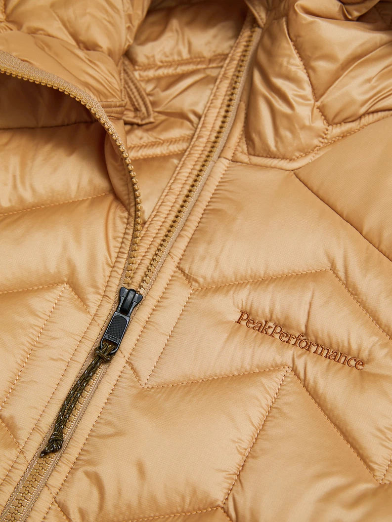 Elevate Liner Hood W