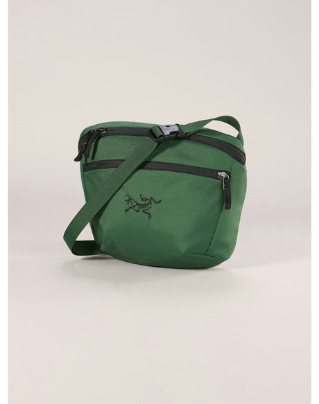 F24-X000008973-Mantis-2-Waist-Pack-Eden-Black-Front