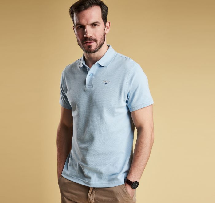 MML0358BL32_ss19_front_model_3