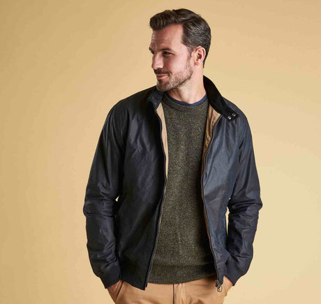 MWX1350NY51_aw18_front_model
