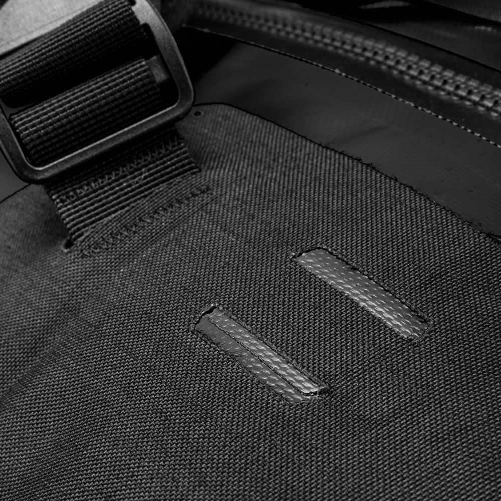 Ortlieb-Duffle-RS-110L-Black-OK13101-7