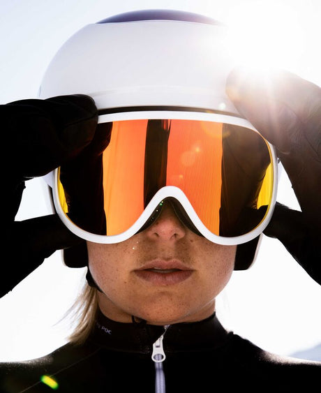 Retina_Big_Clarity_HydrogenWhite_orange-2