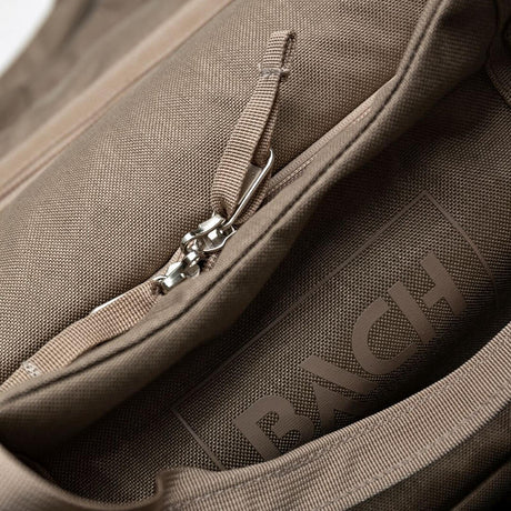 dr-duffle-30-sand-2