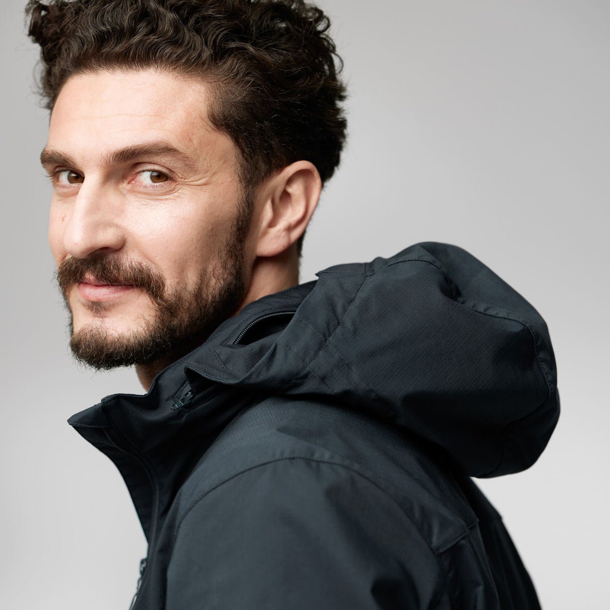 hike-jacket-navy-3