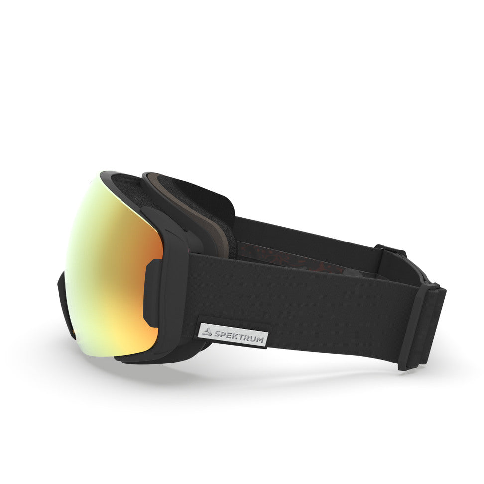 husa-black-3