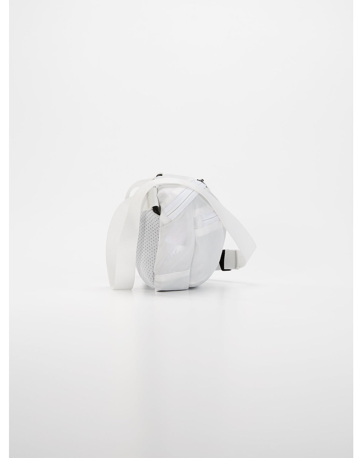 mantis-1-white-2