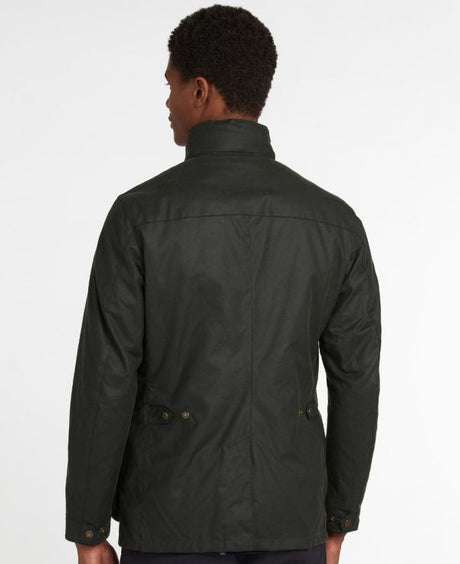 mwx1857sg51_aw21_back_model