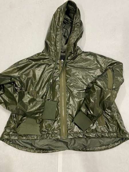 Uma jacket size 36 W